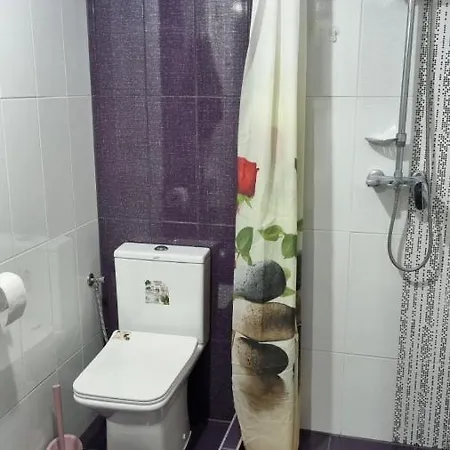 Apartment Lively Flat Close To Center